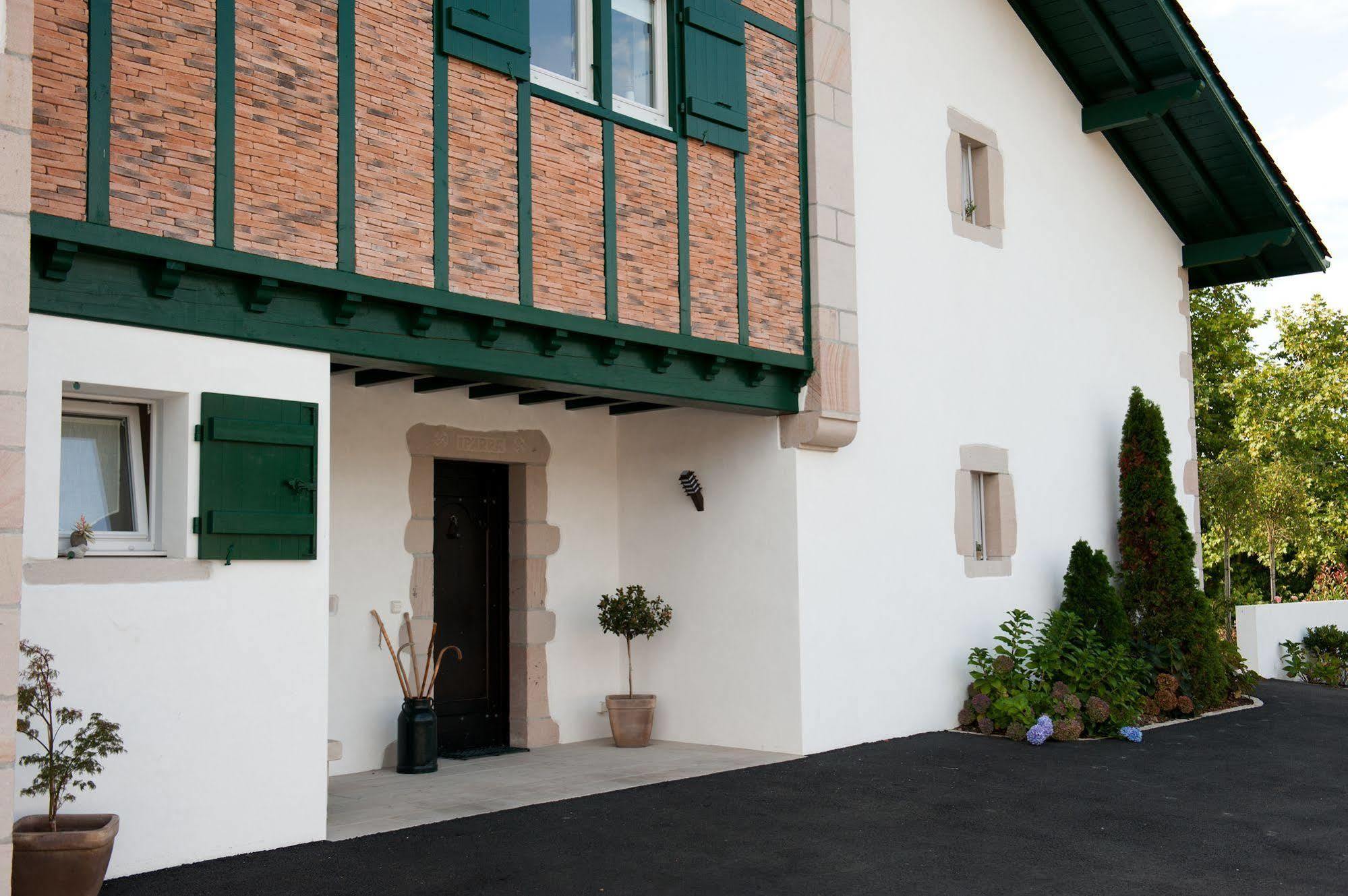 Maison D'Hote Iparra- Pays Basque อาร์กองส์ ภายนอก รูปภาพ